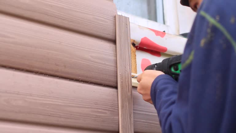 Best Custom Trim and Detailing for Siding  in Bloomingdale, NJ